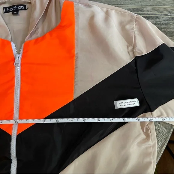 Boohoo- Cropped Hooded Paneled Windbreaker Jacket| Lightweight Polyester Size 12 - Picture 5 of 10